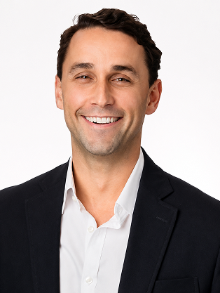 Alejandro Manzanares, guest on C·006 of The Corridor